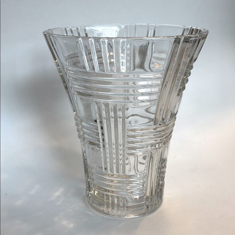 Vintage Anchor Hocking Clear Basket Weave Glass Vase Prismatic Criss Cross
